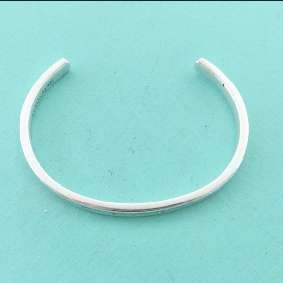 *SOLD* Tiffany & Co. Narrow Cuff Bracelet. - Picture 6 of 8